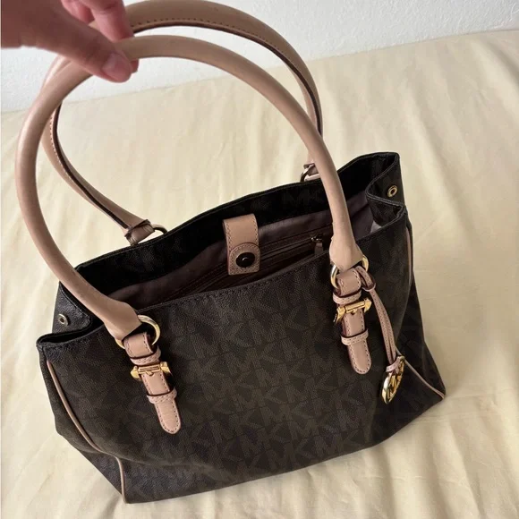 Michael Kors Brown Designer Tote Bag - Picture 13 of 16
